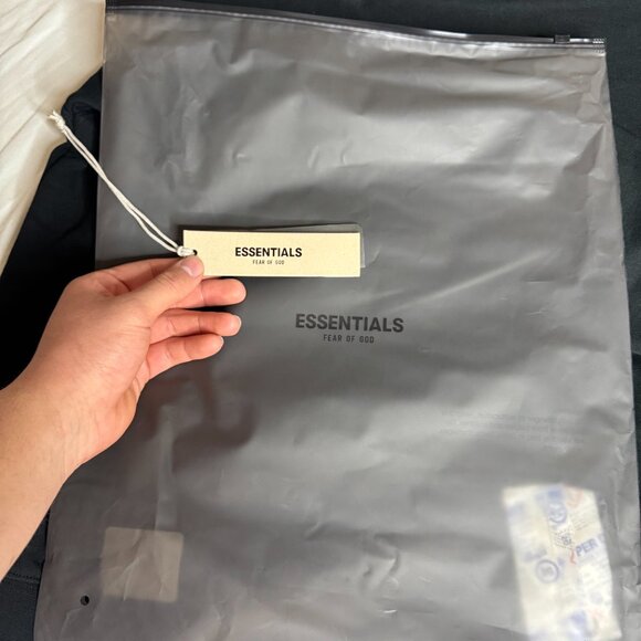 Essentials Fear Of God Stretch Limo Hoodie - BNWT - Picture 6 of 6